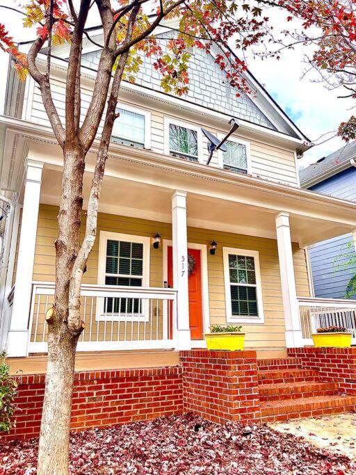 Holiday home Entire Downtown Atl! Walk To Gwcc And More! Atlanta