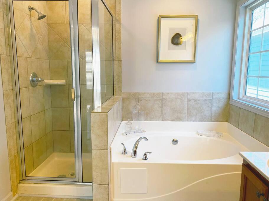 Entire Downtown Atl! Walk To Gwcc And More! Holiday home