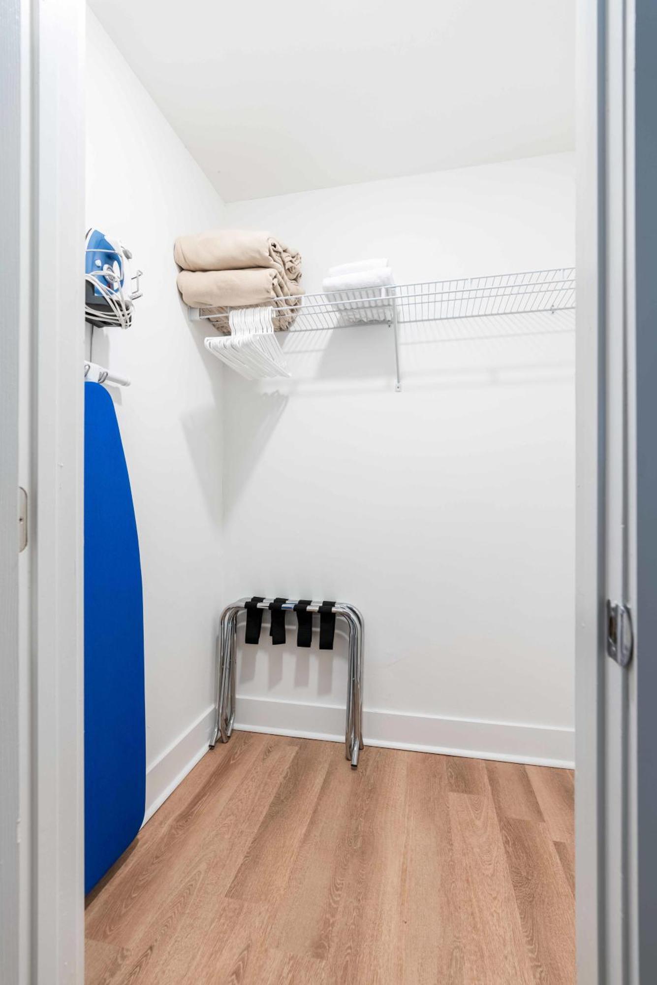 Apartment Piet Furnished Atlanta