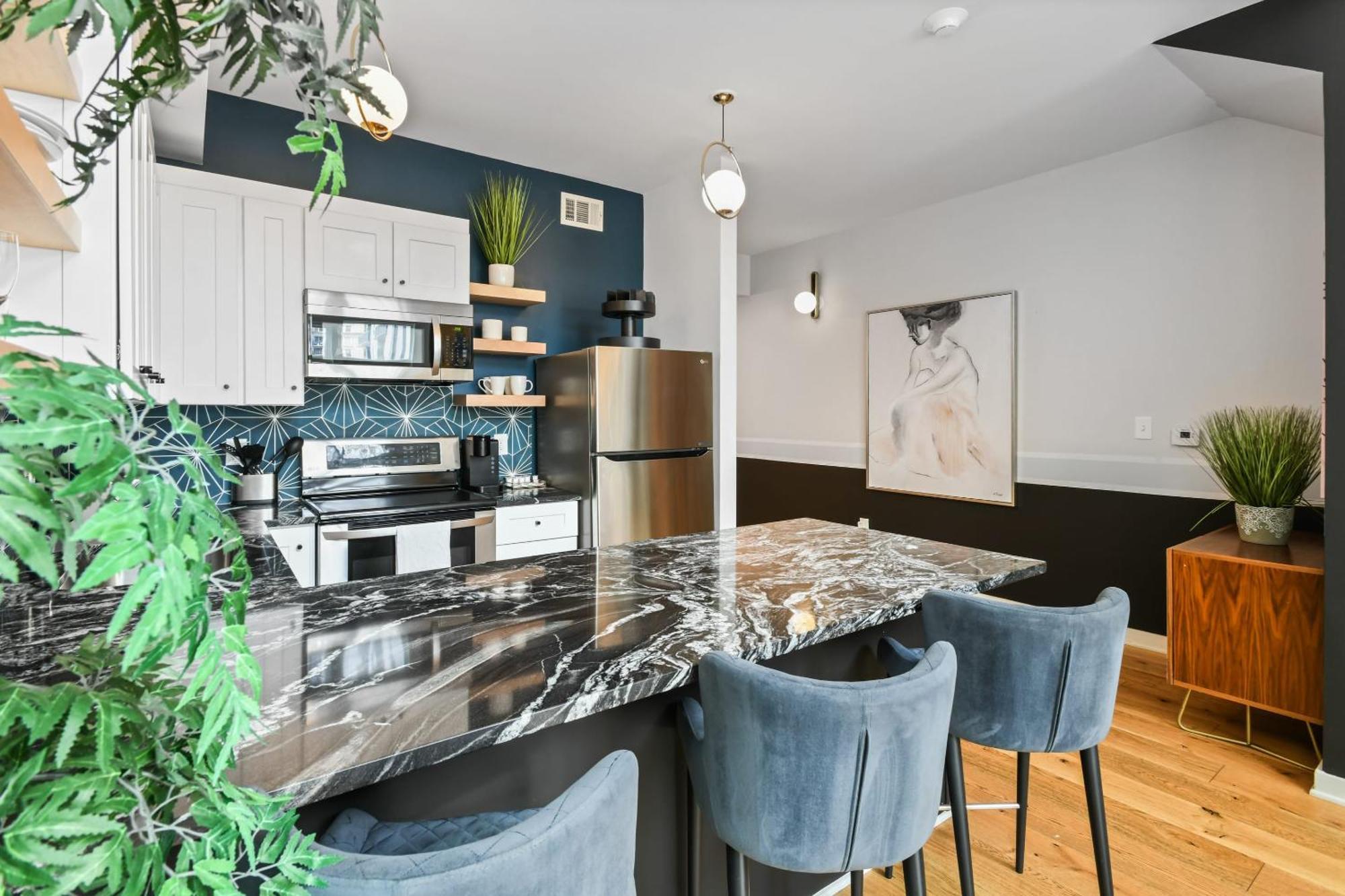 Apartment Stupendous Heart Of Piedmont Park Two Story Loft Atlanta