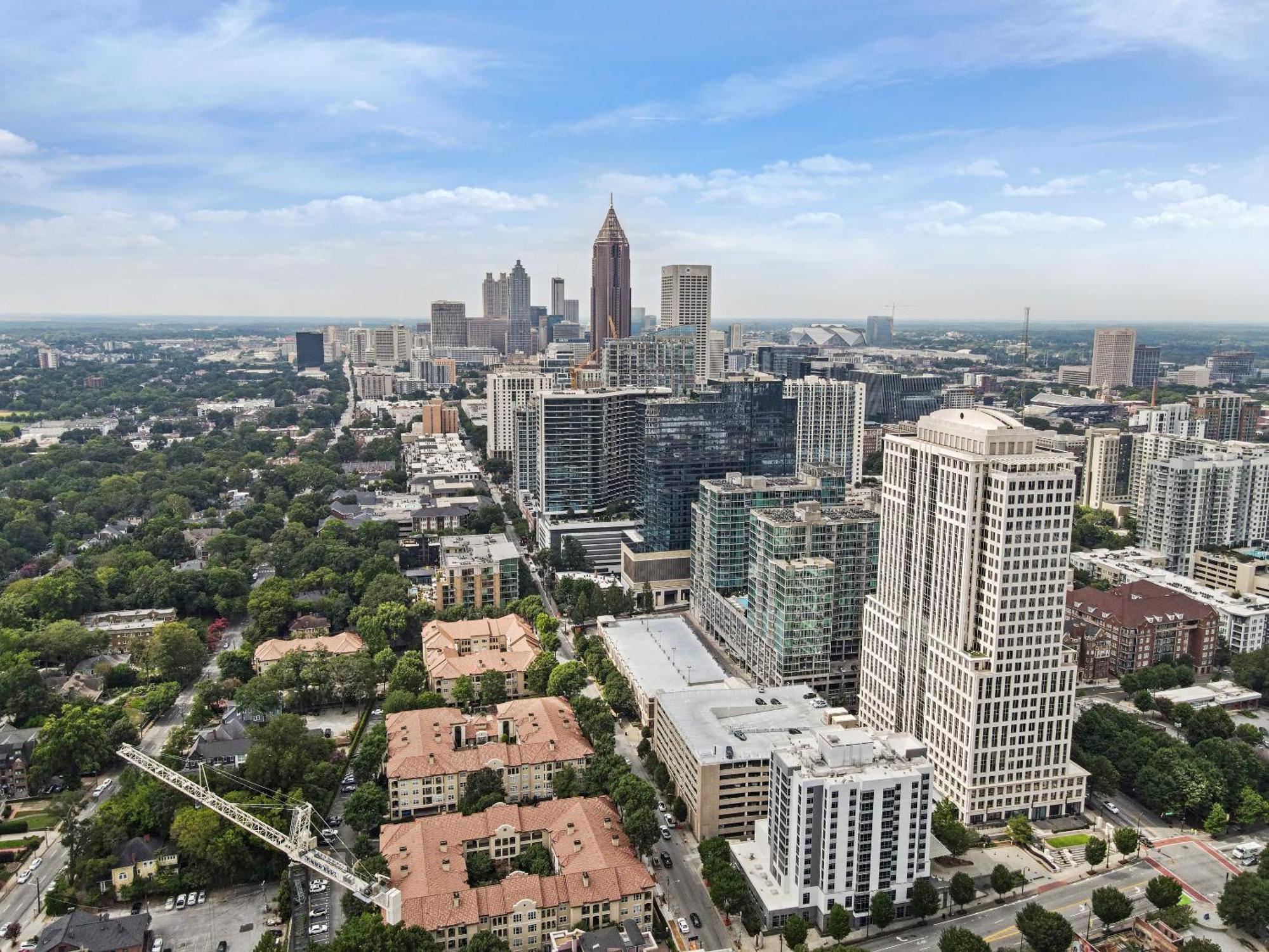 Apartment Stupendous Heart Of Piedmont Park Two Story Loft *
