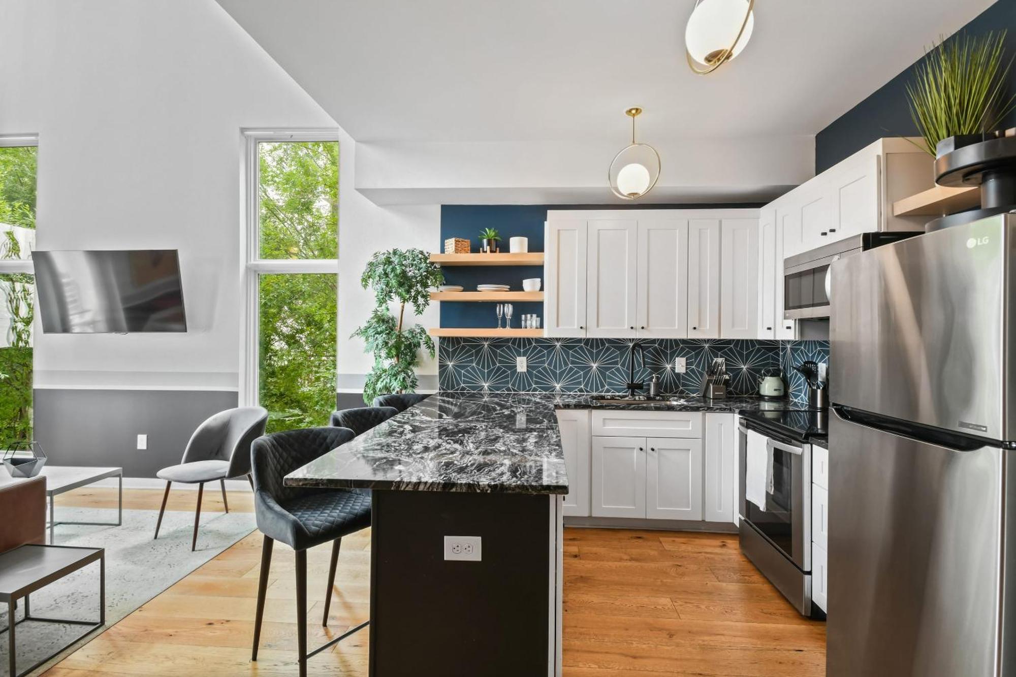 Apartment Stupendous Heart Of Piedmont Park Two Story Loft *