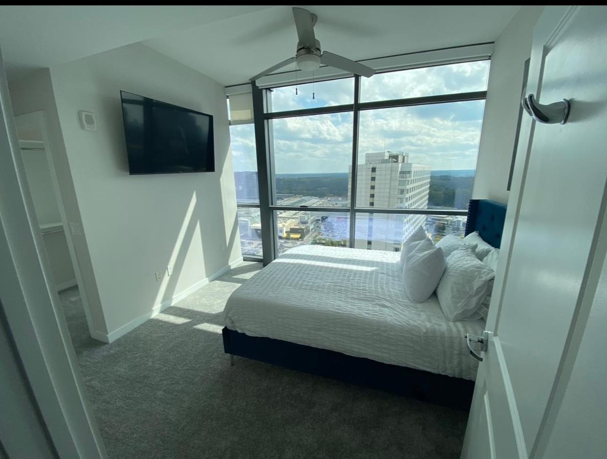 Buckhead Penthouse In The Sky