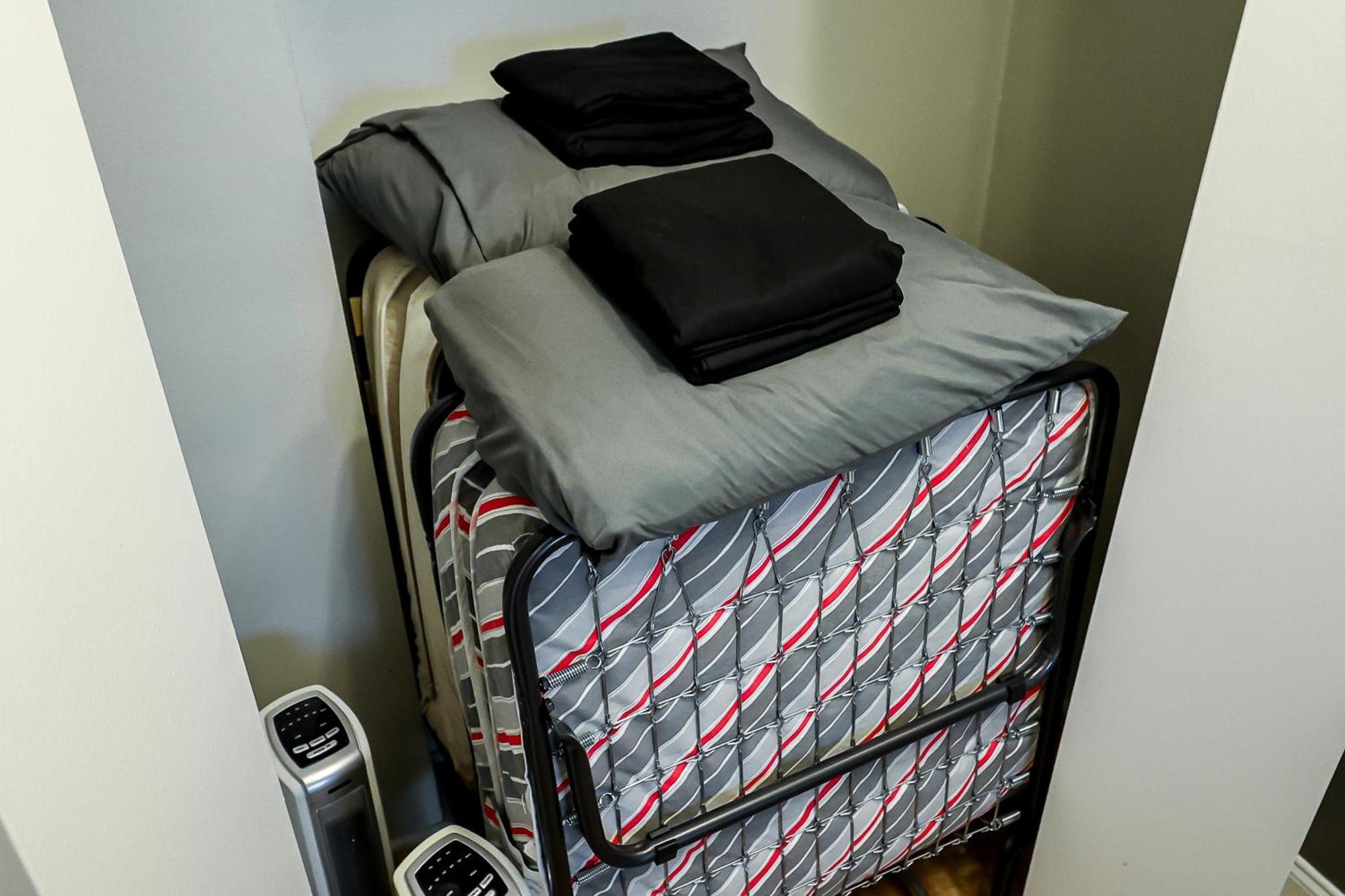Perfect Dtwn 2 Bed With Cali King Bed And Gym Atlanta
