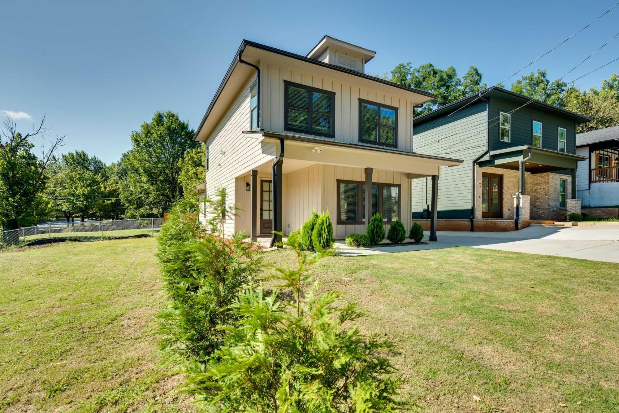 Holiday home Luxury Smart 2 Miles To Downtown Atlanta! Atlanta