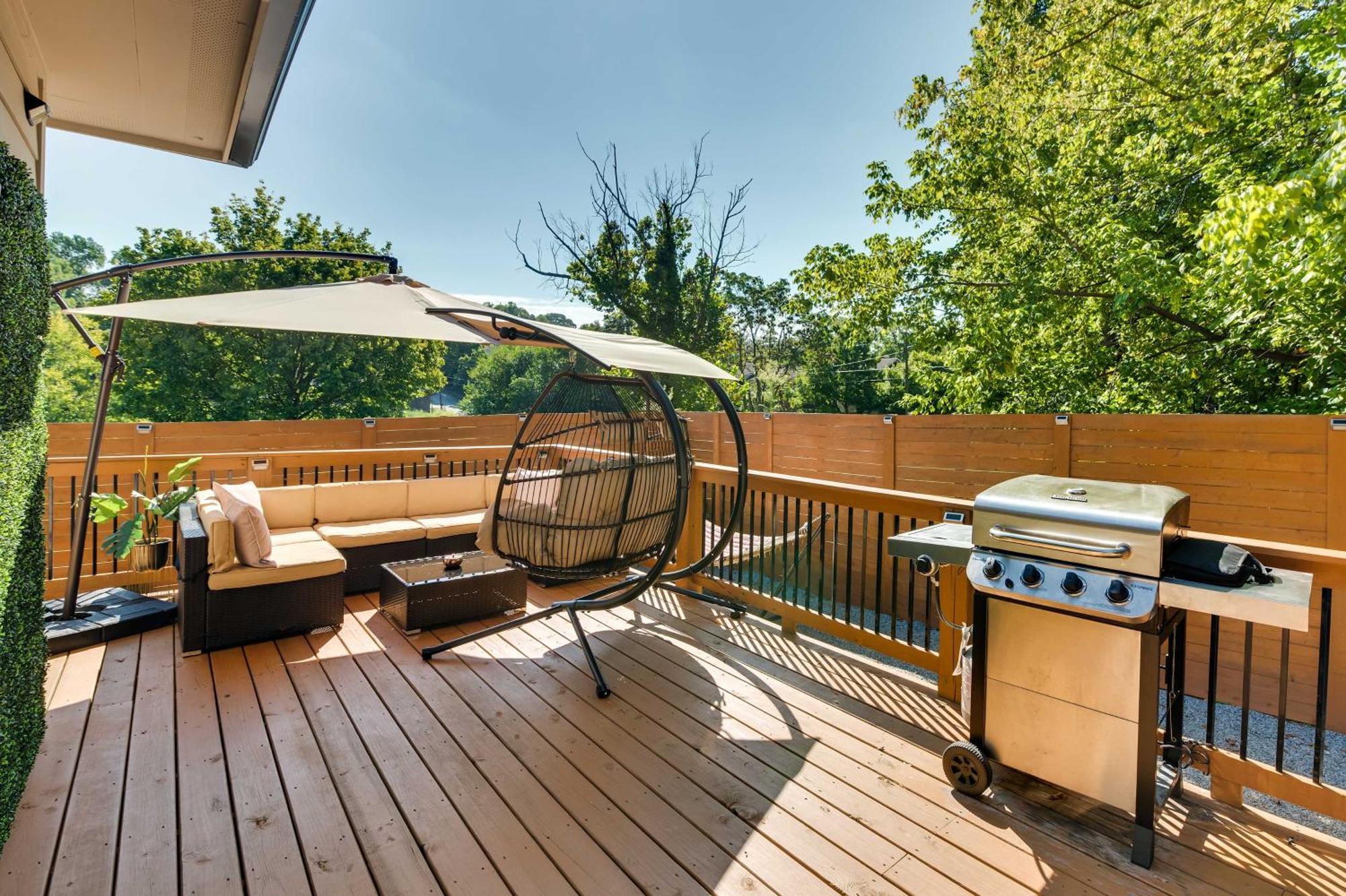 Holiday home Luxury Smart 2 Miles To Downtown Atlanta!