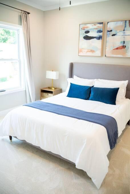 Brand New: Urban Oasis 5 Min From Mercedes Benz Holiday home *