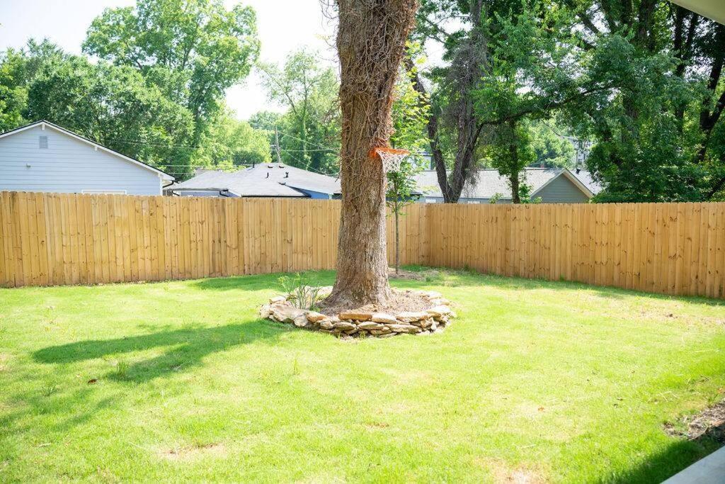 Brand New: Urban Oasis 5 Min From Mercedes Benz Holiday home Atlanta
