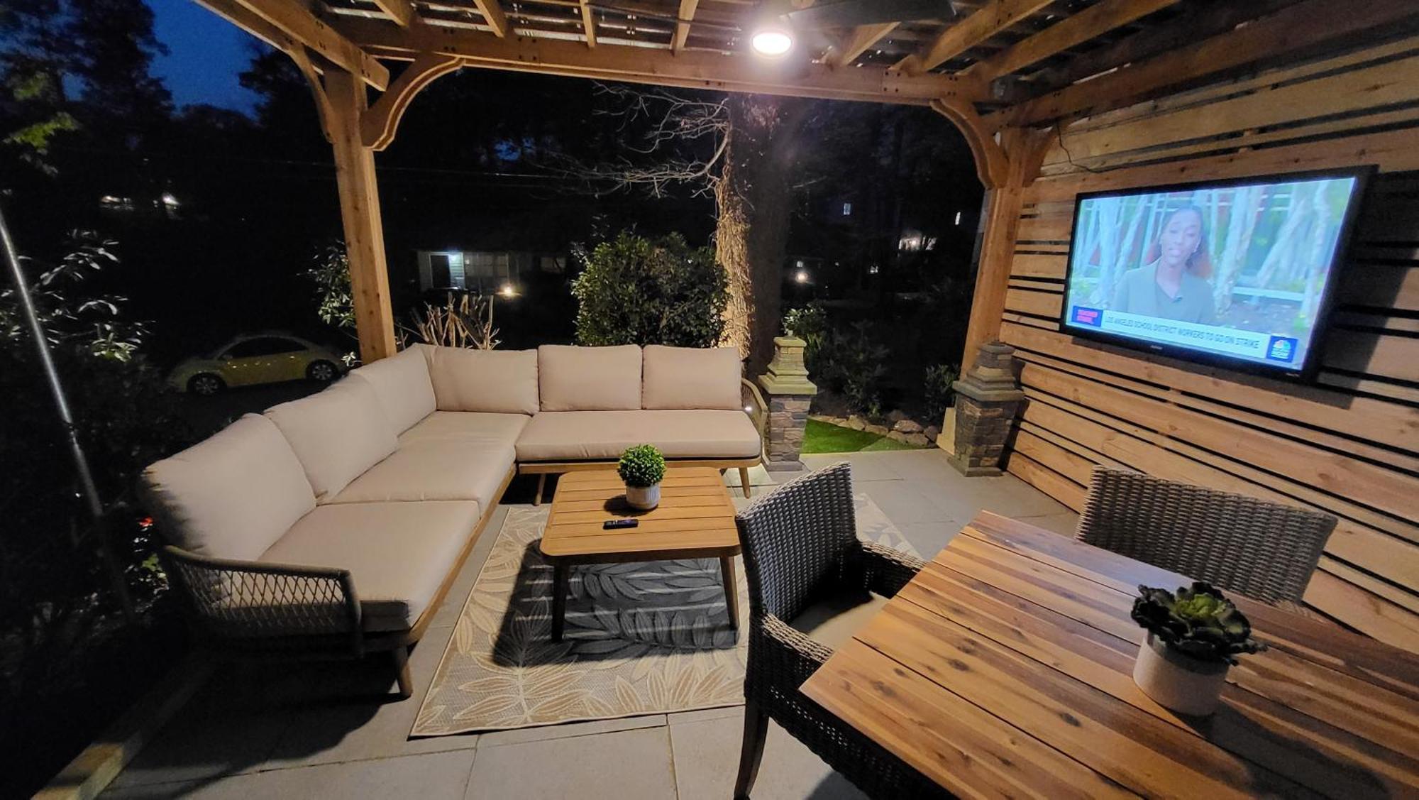 Pine - Luxe Near Everything Hot Tub Patio Holiday home