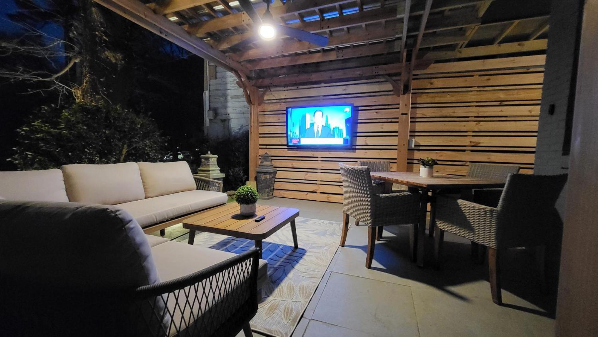 Holiday home Pine - Luxe Near Everything Hot Tub Patio Atlanta