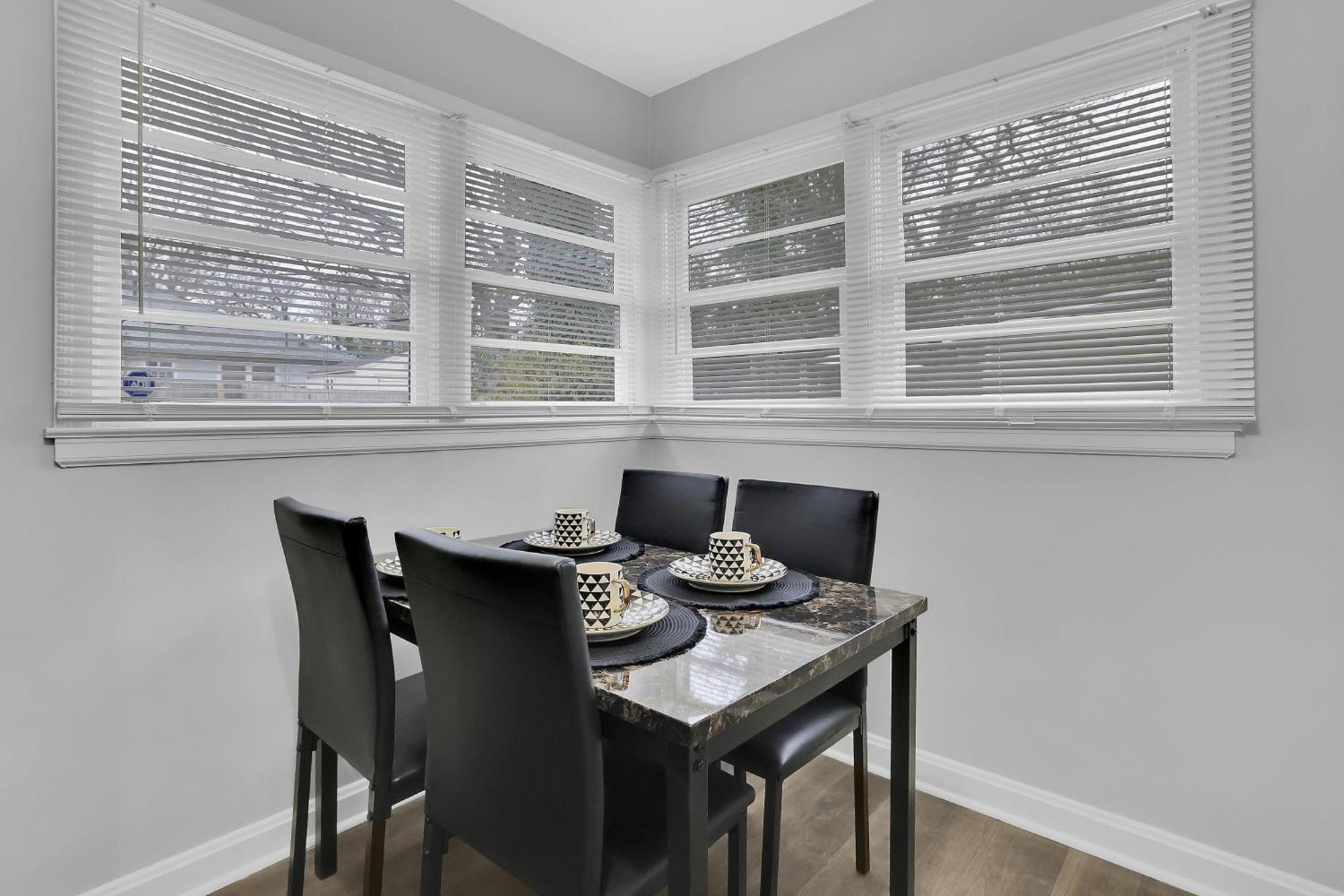 Goodliving East Point Modern & Classy Apartment *
