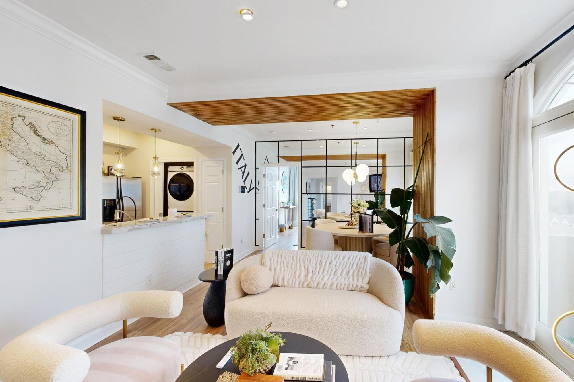 Peachtree Palace Apartment Atlanta