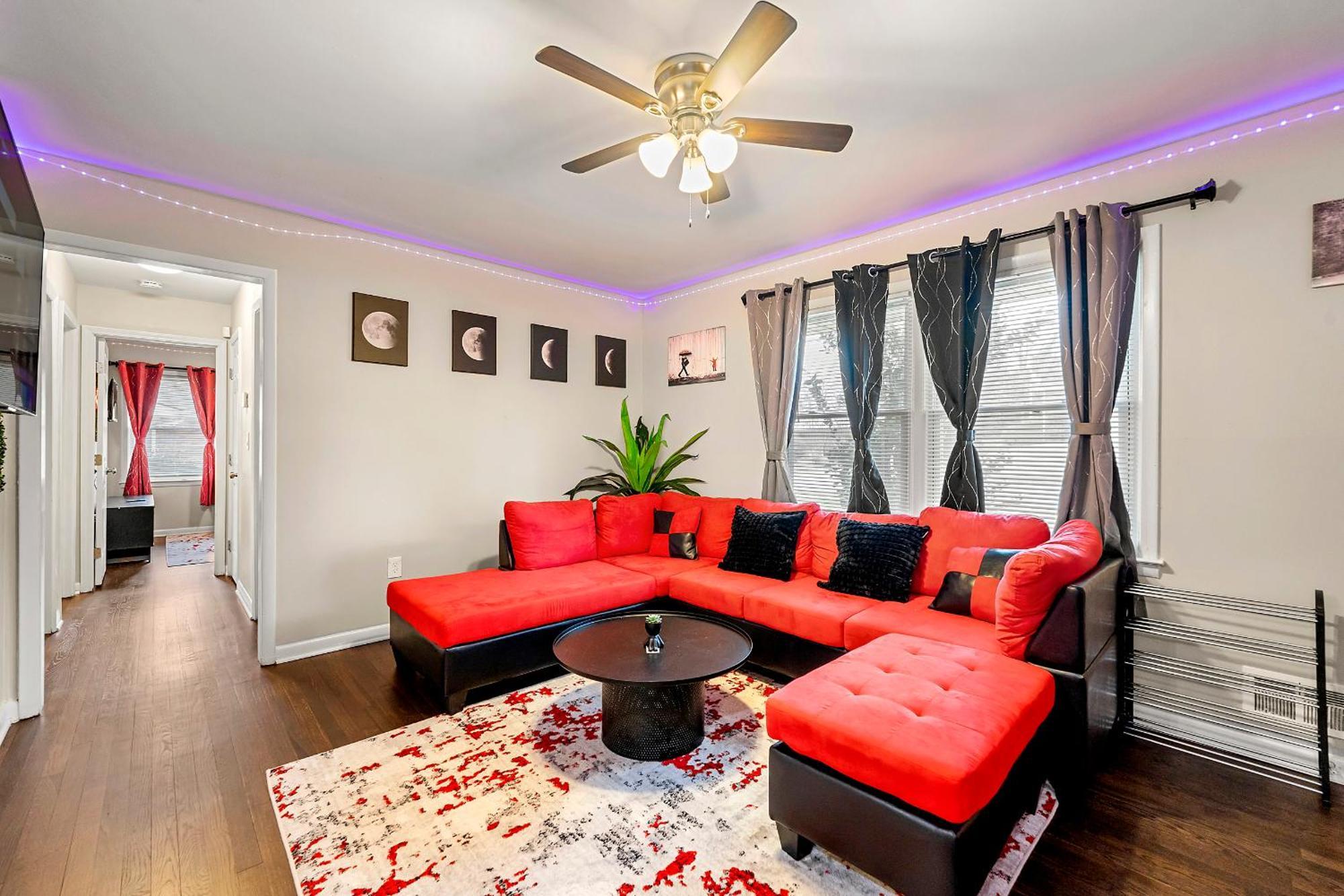 Chill Pad Deluxe By Marta/downtown/midtown/hartsfield Jackson Airport Homestay Atlanta