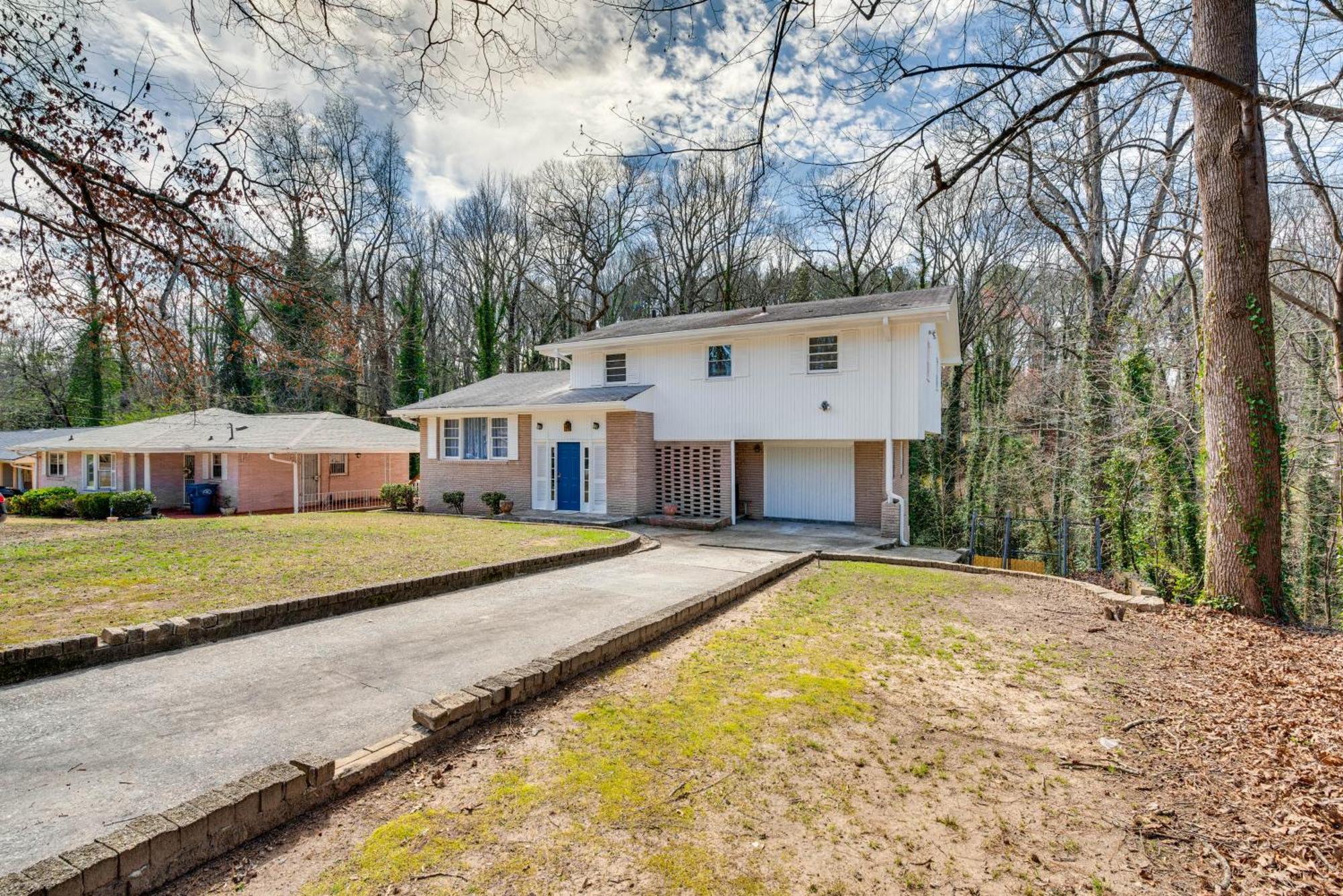Charming With Yard 7 Mi To Downtown! * Atlanta