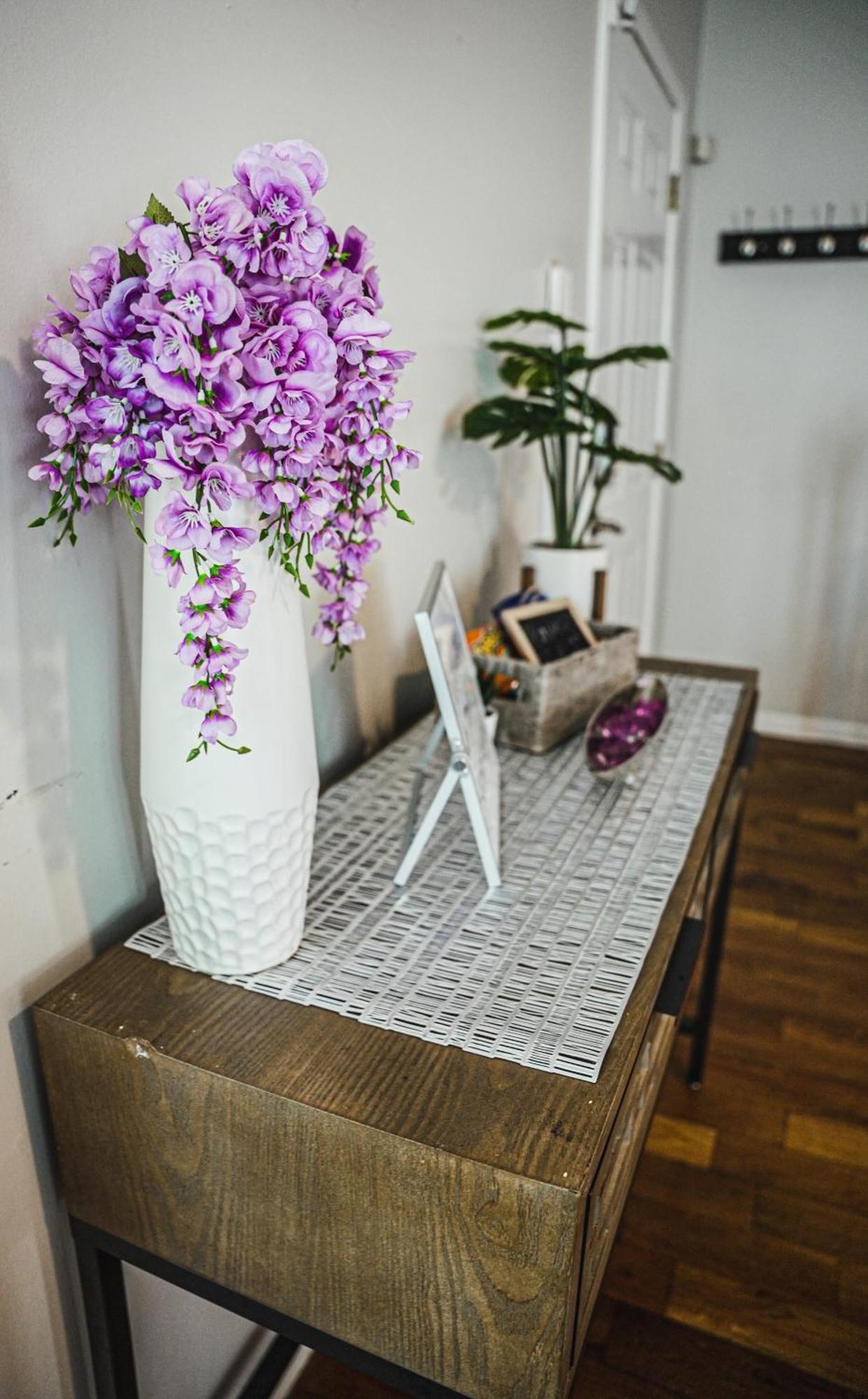 Stylish Cozi Abode Of Holiday home