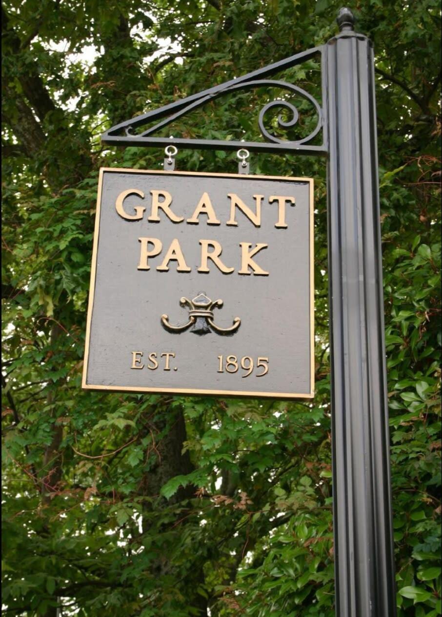 Grand Damn * Atlanta