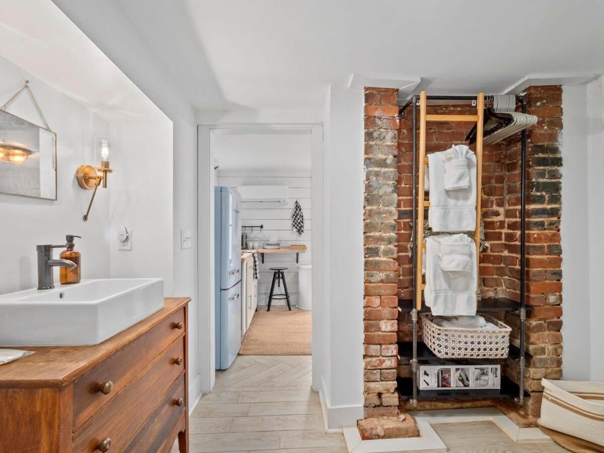 Apartment Grant