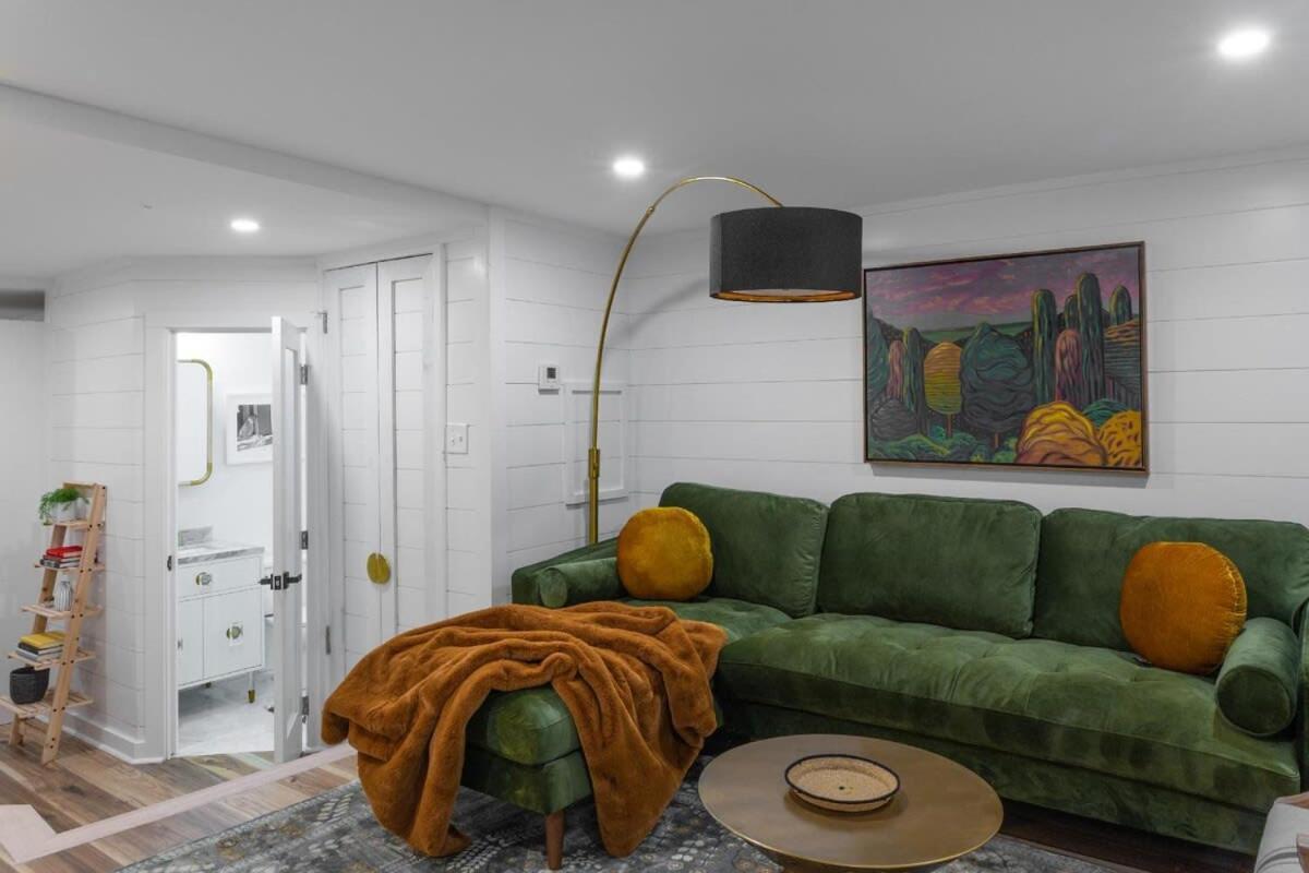 Woody's Place *