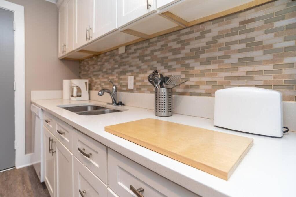 Holiday home Downtown 18th Fl! View& Onsite Parking Lm1807 Atlanta