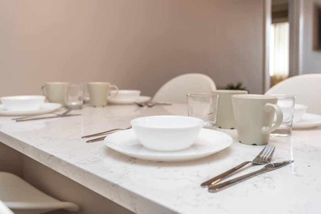 Holiday home Downtown 18th Fl! View& Onsite Parking Lm1807 *