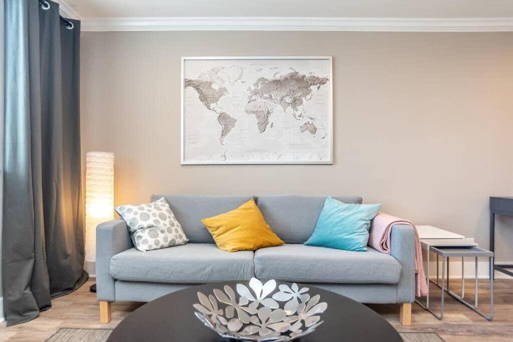 Holiday home Downtown 18th Fl! View& Onsite Parking Lm1807 *