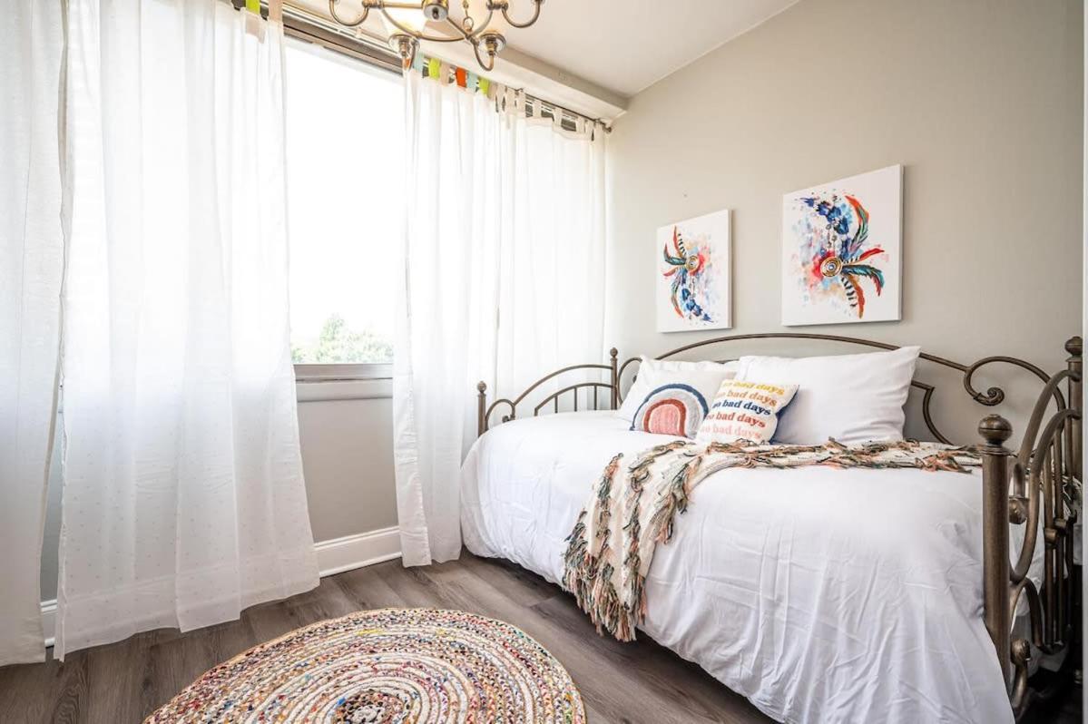 Heart Downtown 2bd Onsite Parking View! Lm401 Atlanta
