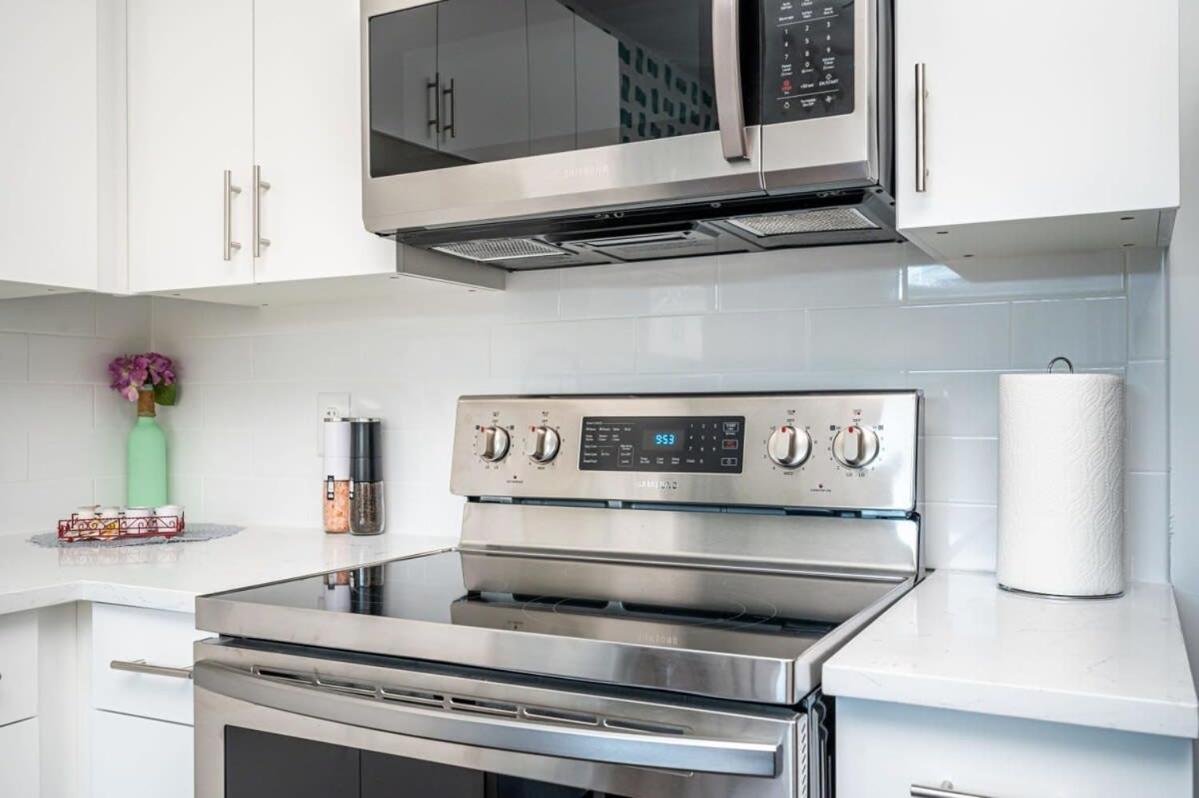 Apartment Luxe 1br W Balcony In Downtown 542blvd Atlanta