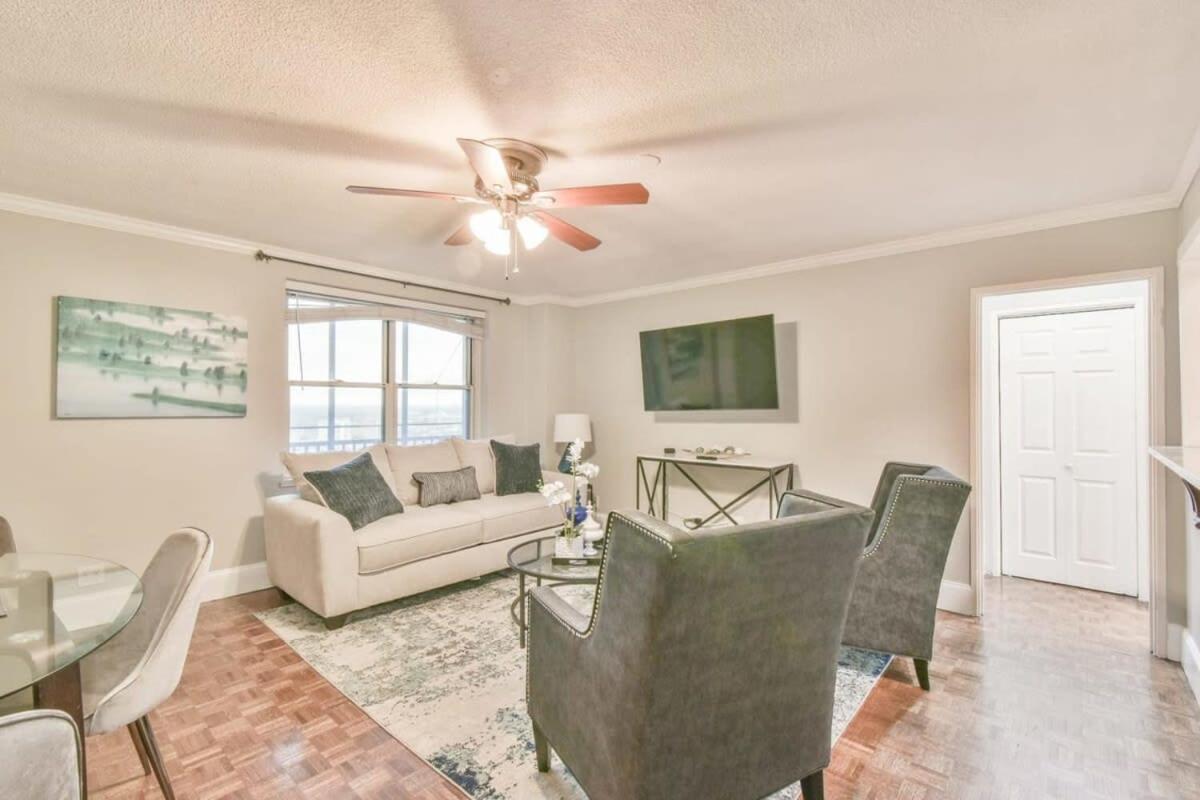 Apartment Atl Downtown W Private Balcony 24h Concierge Pt16h Atlanta