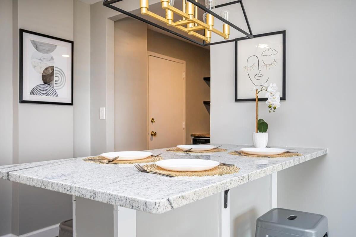 Atl Downtown 2br King Bed Free Parking Lm902