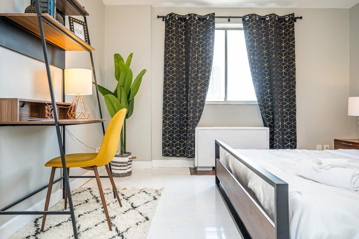 Holiday home Atl Downtown 2br King Bed Free Parking Lm902 *