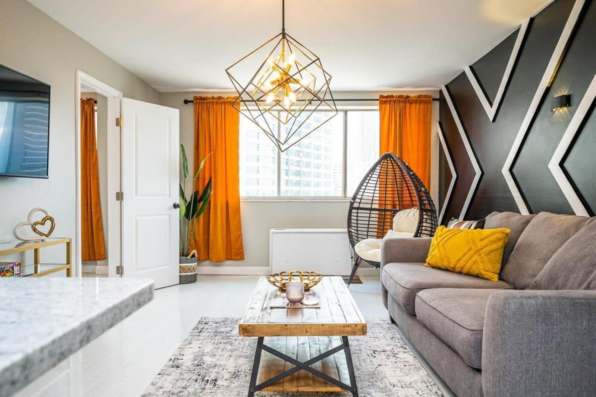 Holiday home Atl Downtown 2br King Bed Free Parking Lm902 *