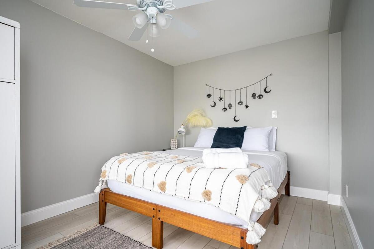 Holiday home Atl Downtown 2br King Bed Free Parking Lm1003 *