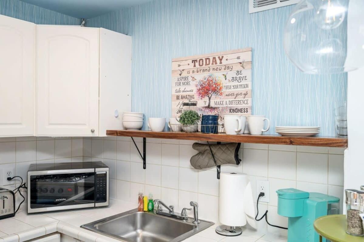 Apartment Downtown View Newly Renovated 3 Beds Free Parking Lm205 *