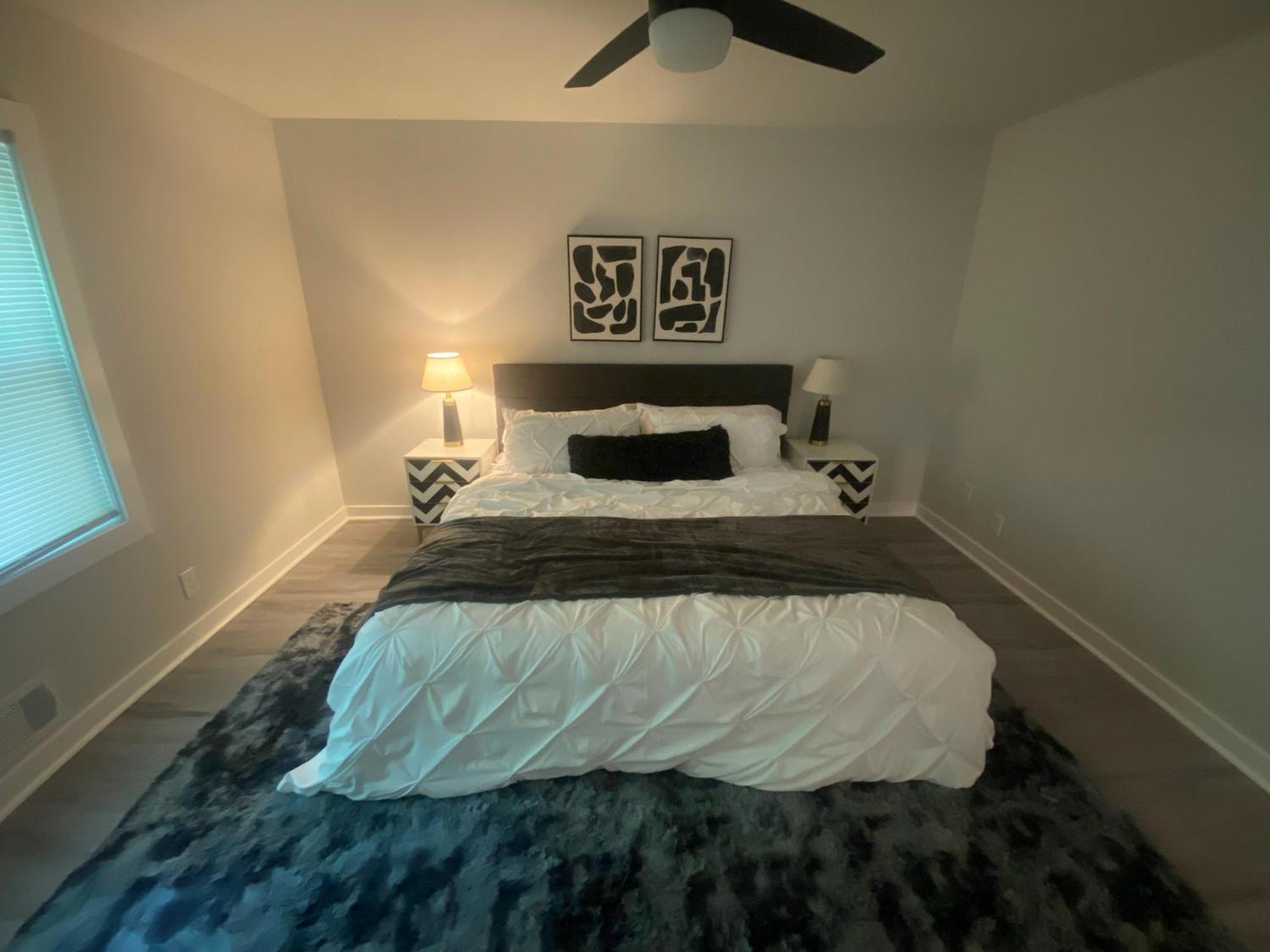 East Point - Spacious 5br Retreat!