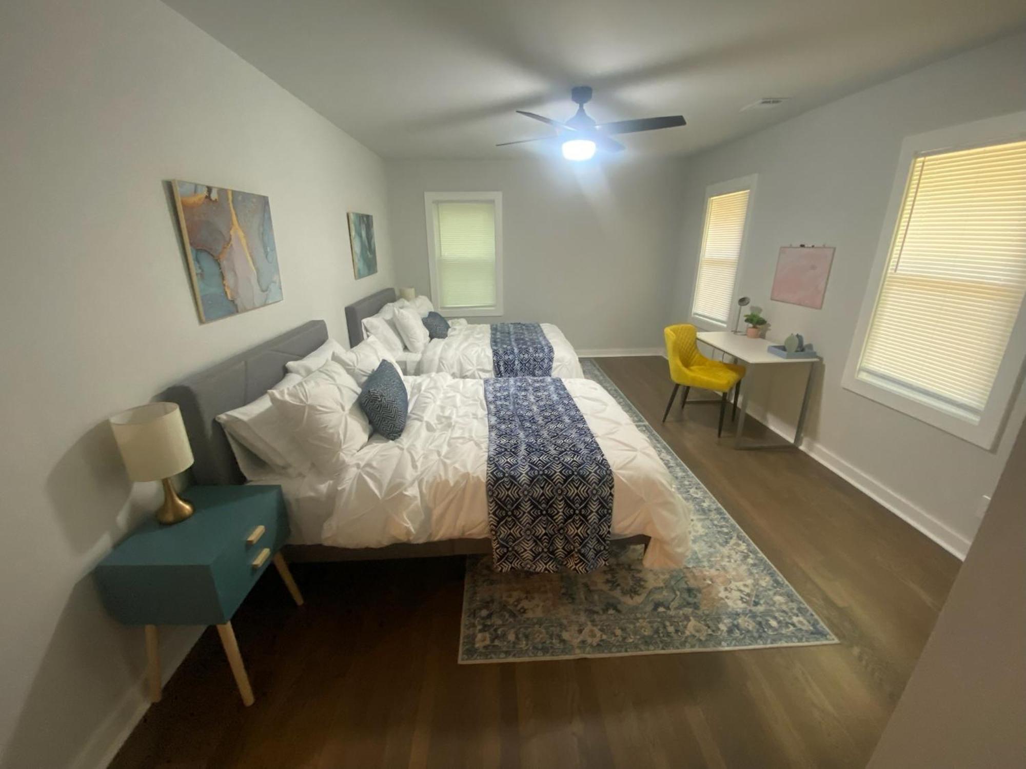 East Point - Spacious 5br Retreat!