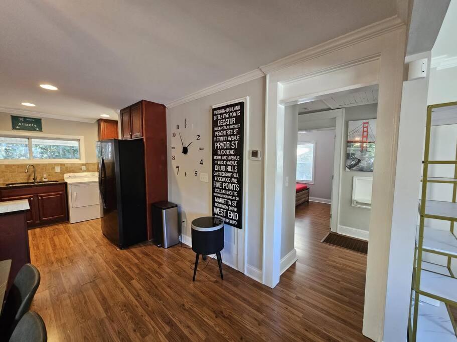 Gorgeous 2br With Private Backyard