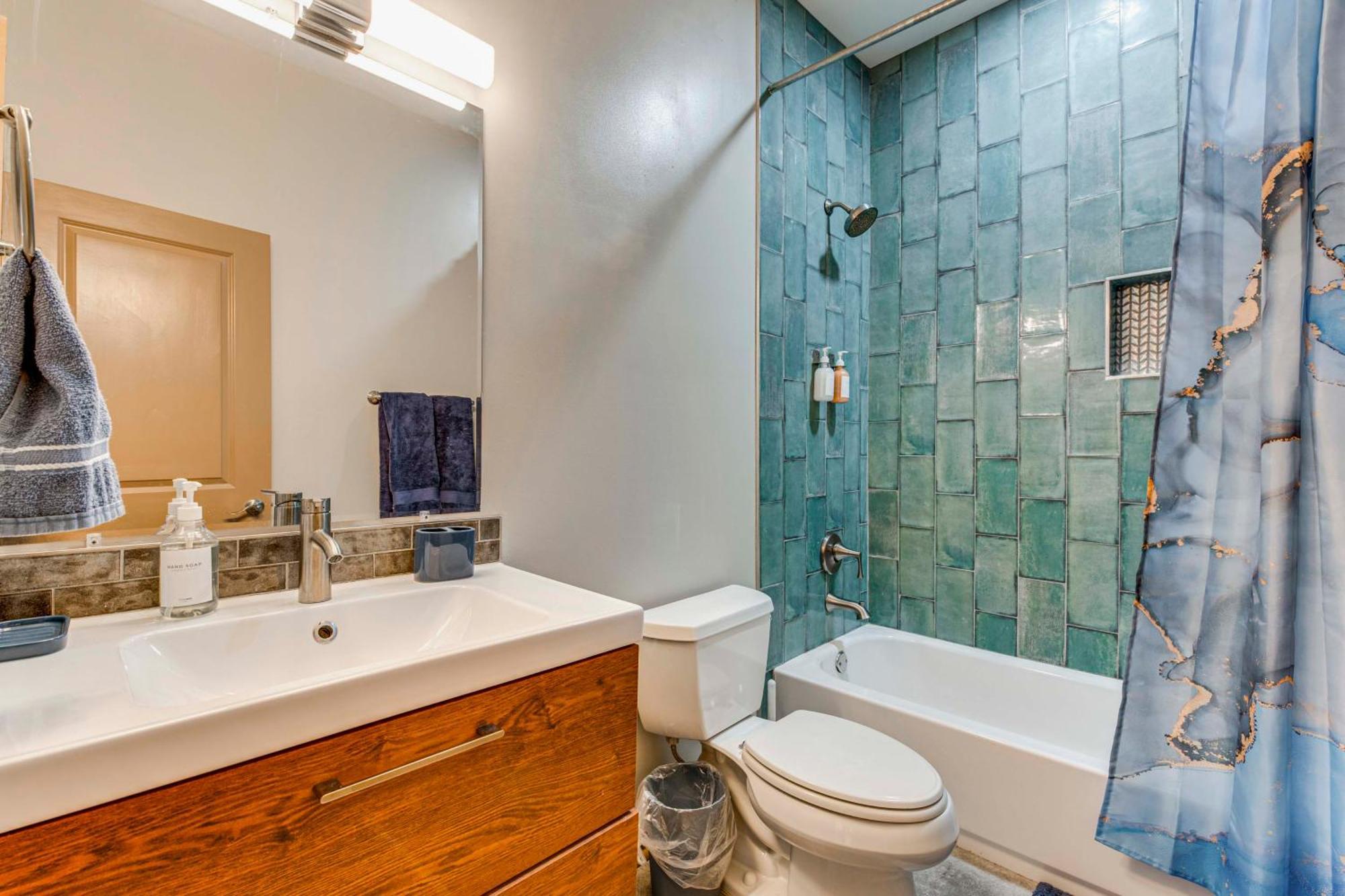 Holiday home Chic Close To Downtown And Stadiums *