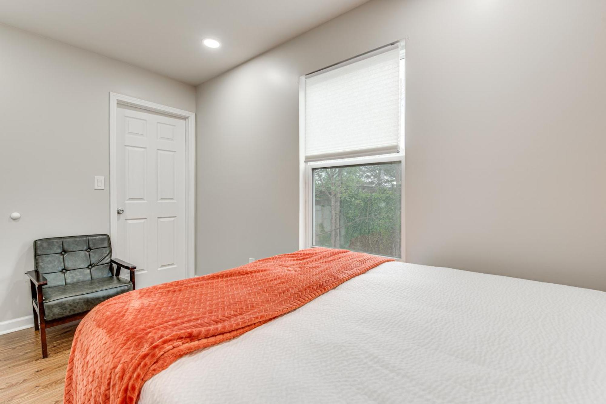 Charming With Yard About 7 Mi To Downtown! Atlanta