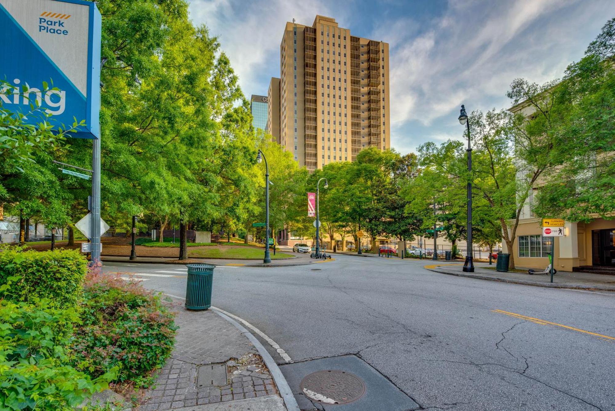 Downtown Walk To Arenas And Venues *