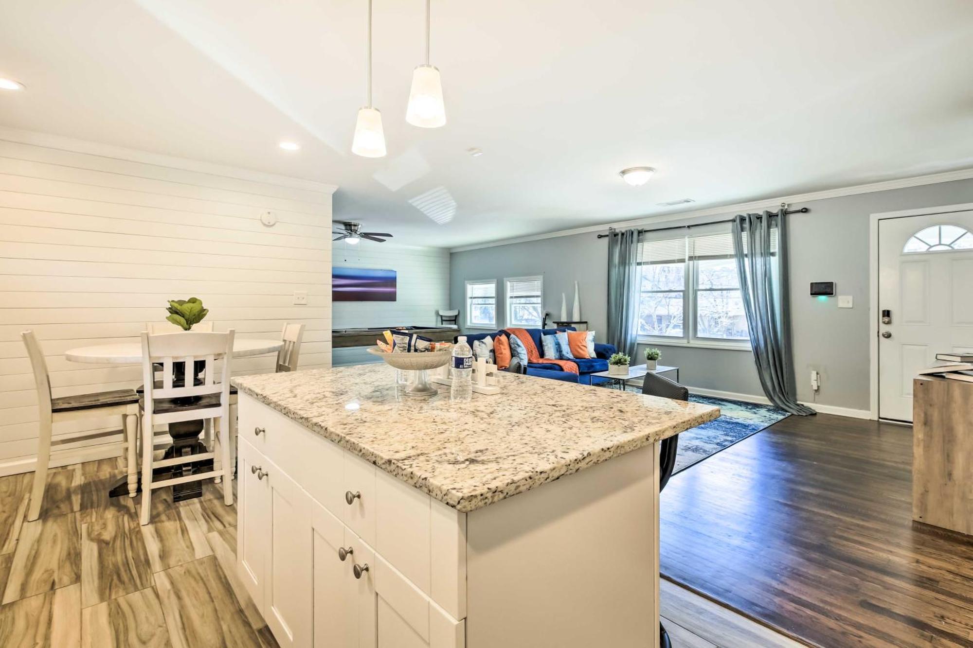 Holiday home Inviting Vacation With Fire Pit! *