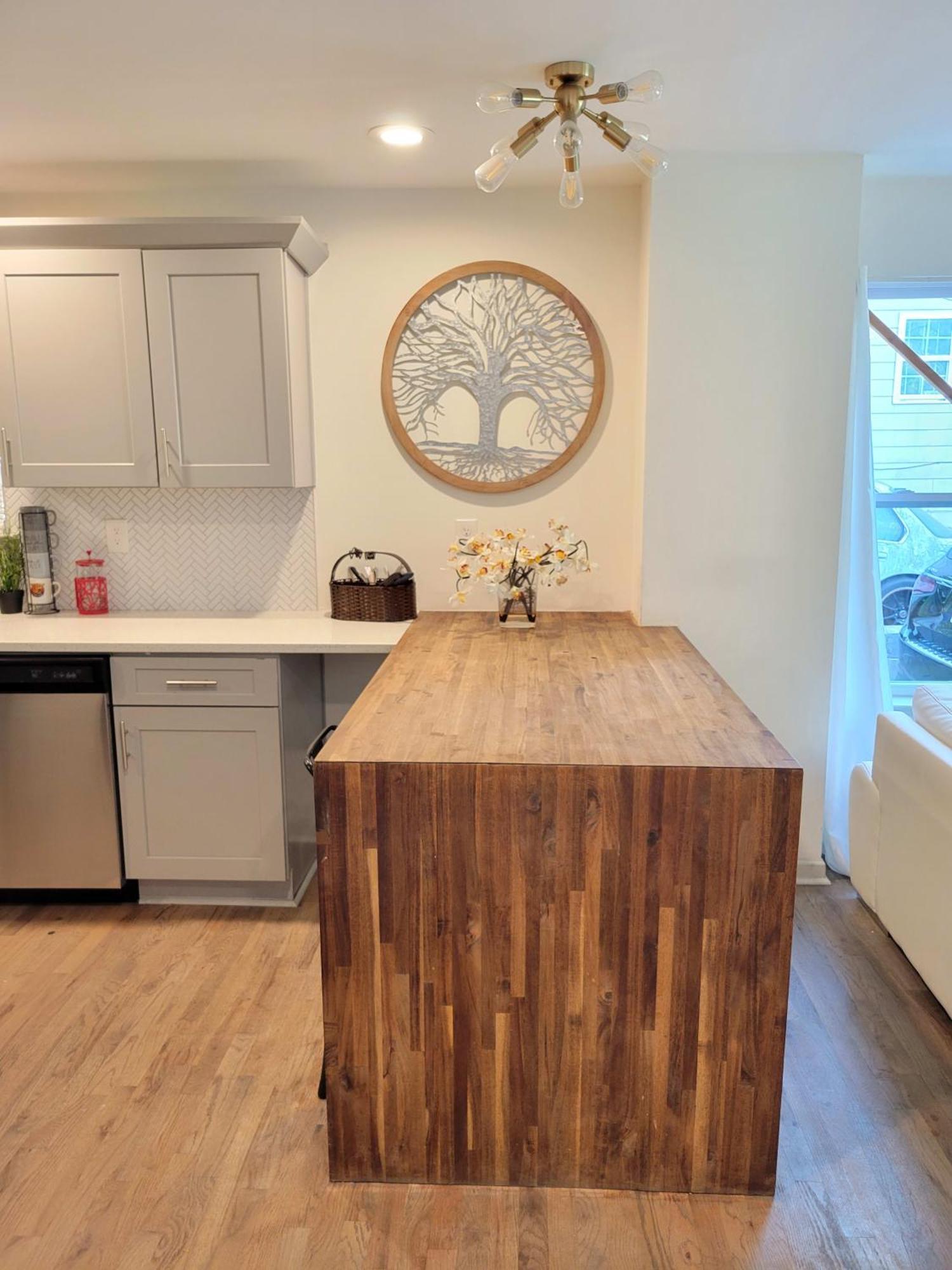 Westside Charmer - 10 Min From Downtown *
