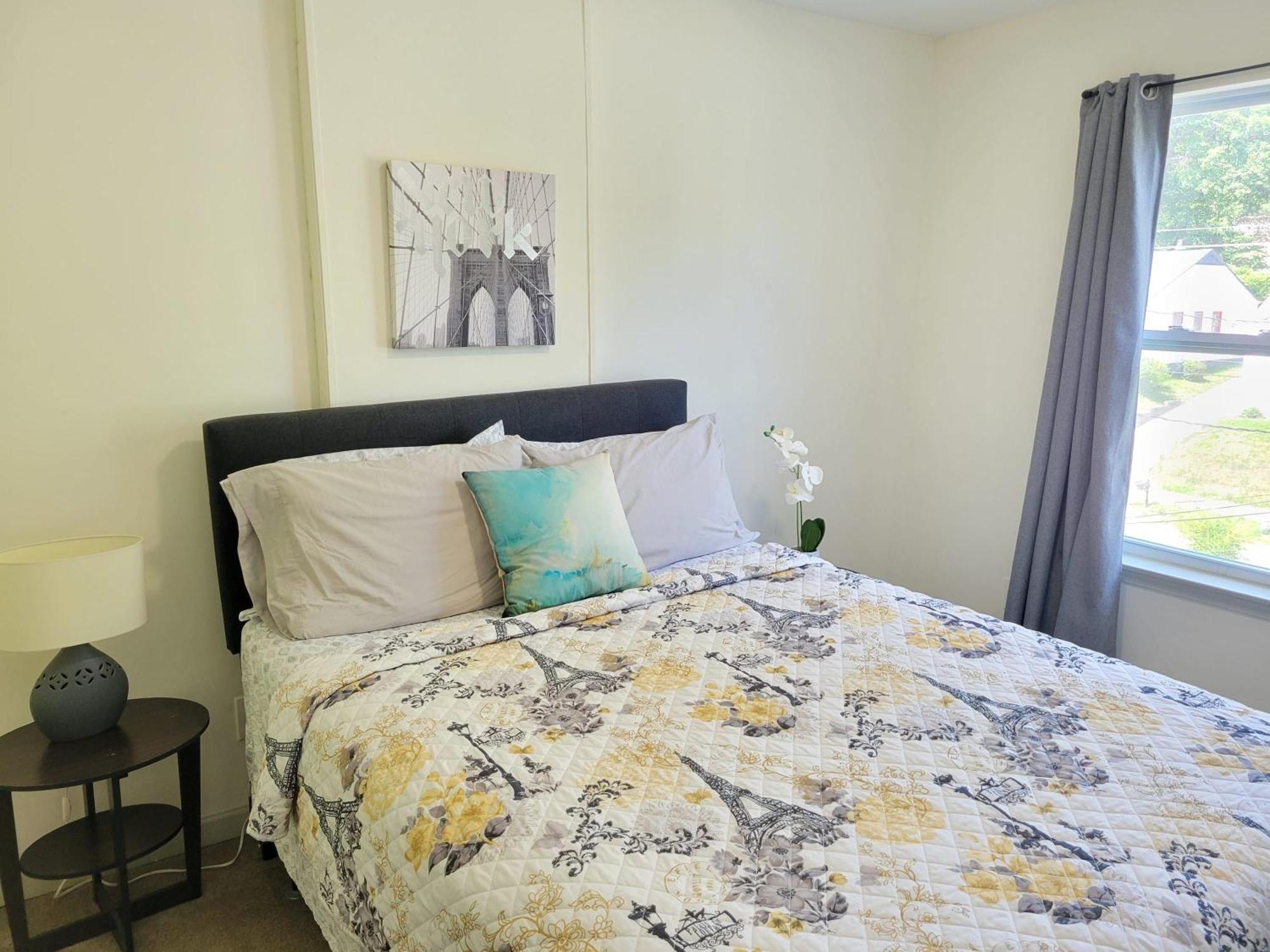 Holiday home Westside Charmer - 10 Min From Downtown *