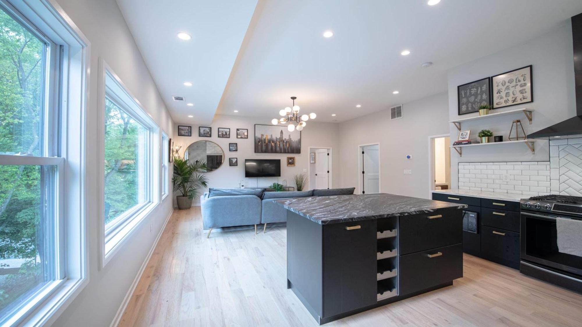 West Midtown 2 2 - Floor Private Parking Apartment Atlanta