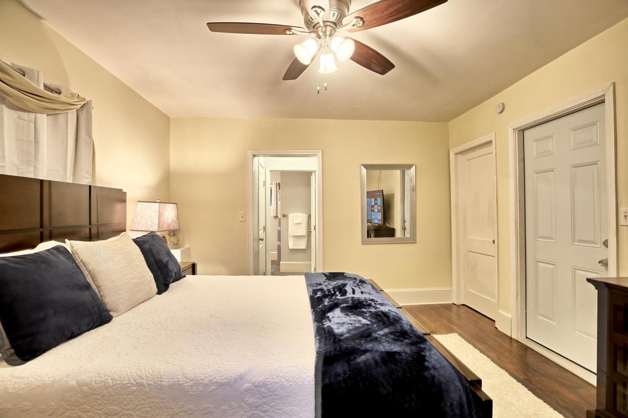 Relaxing, Comfortable, Private Bedroom