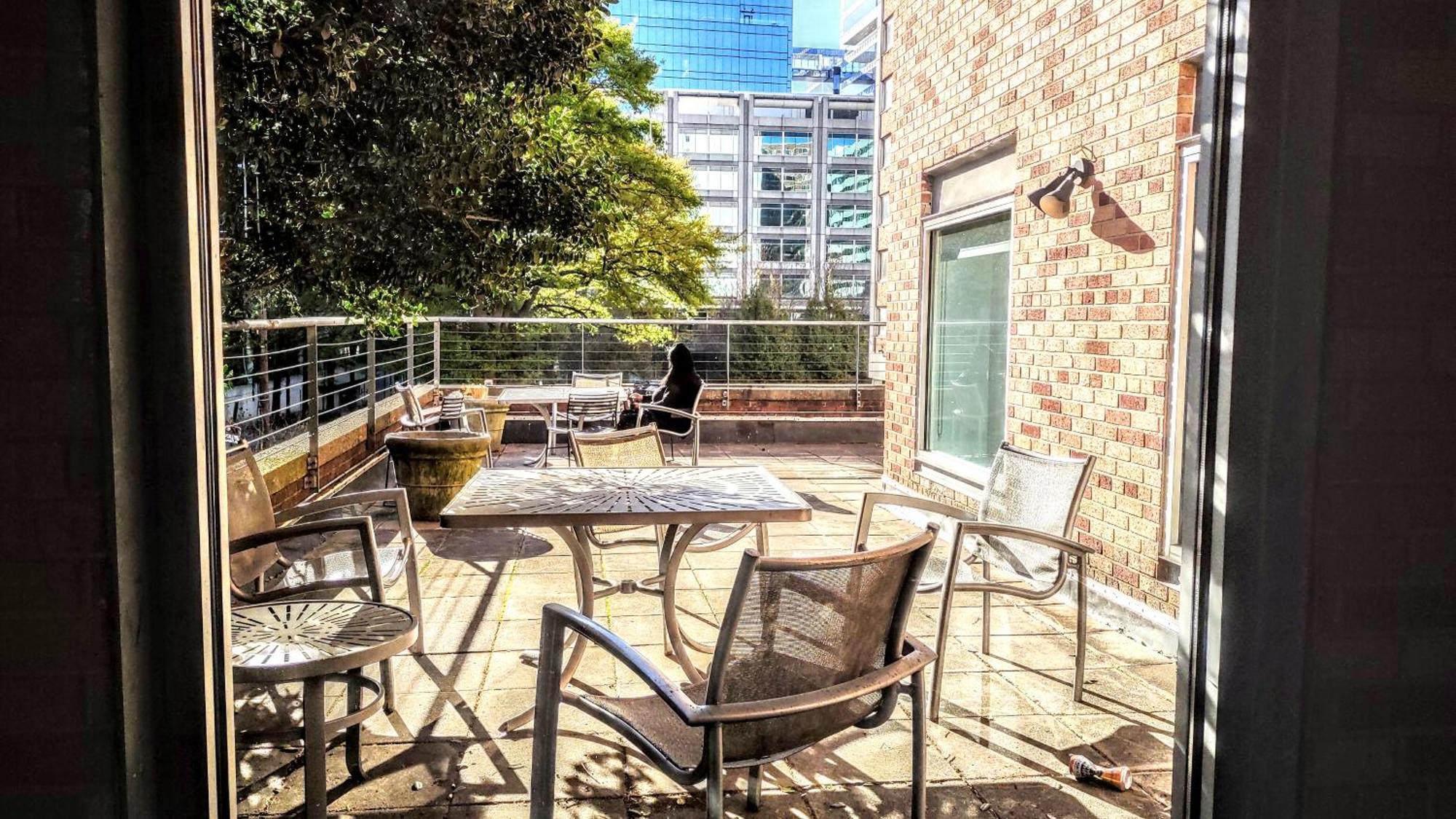 Corner Overlooking Fox, Walkable, Park Free Atlanta