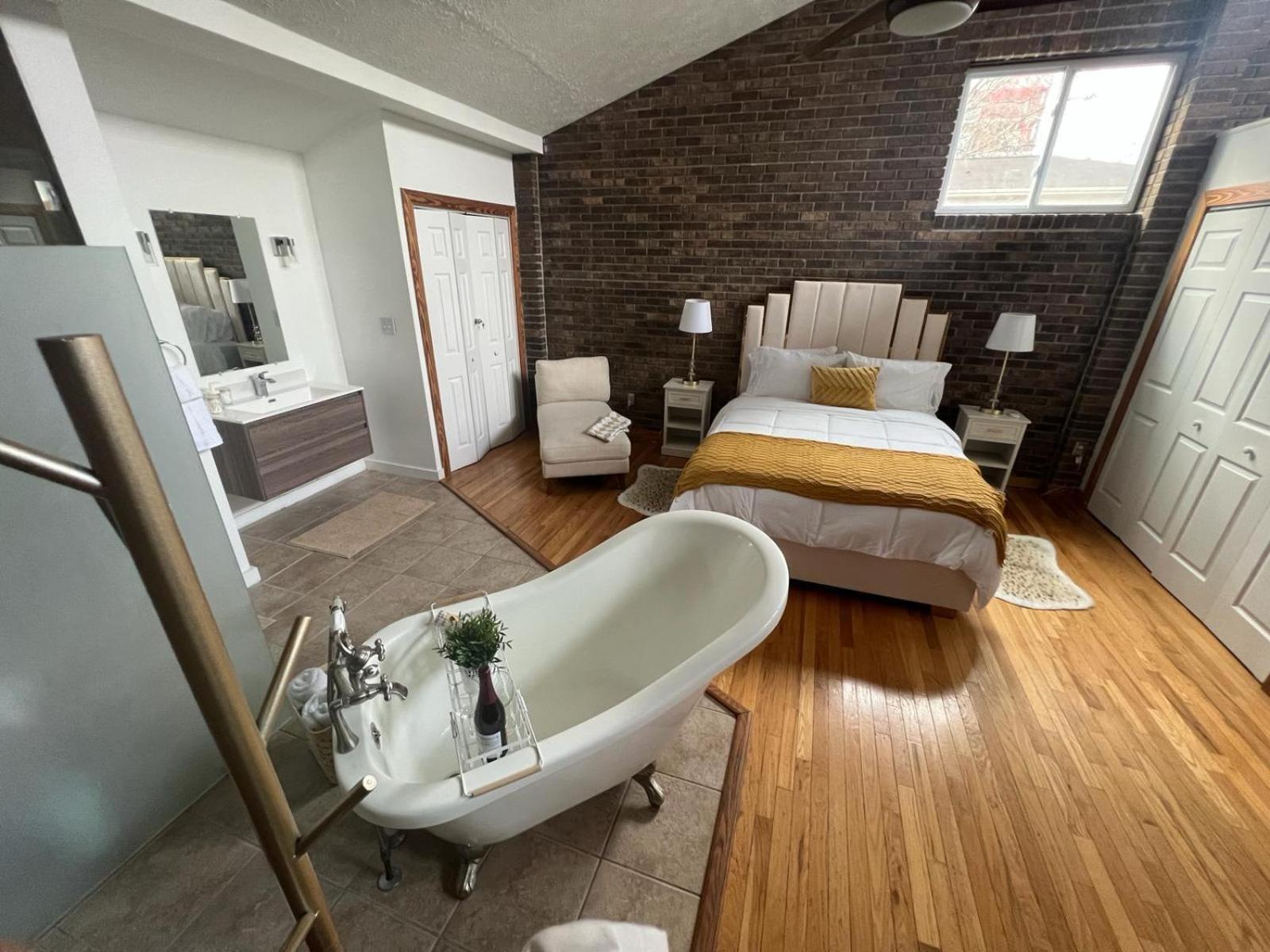 Beltline Beauty Mins To Benz Stadium, Game Holiday home Atlanta