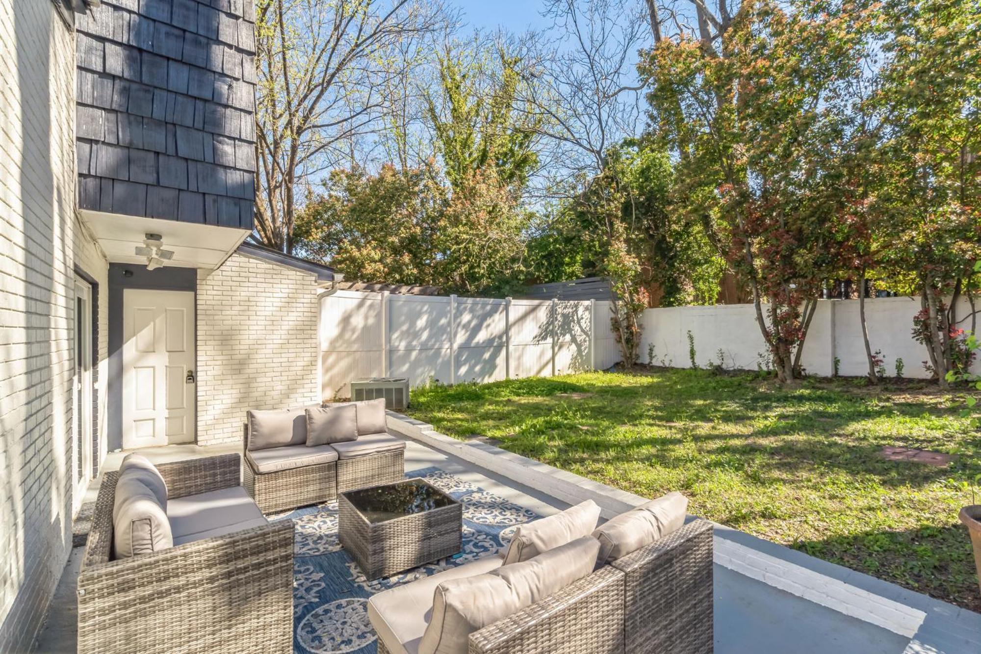 Holiday home Beltline Beauty Mins To Benz Stadium, Game *