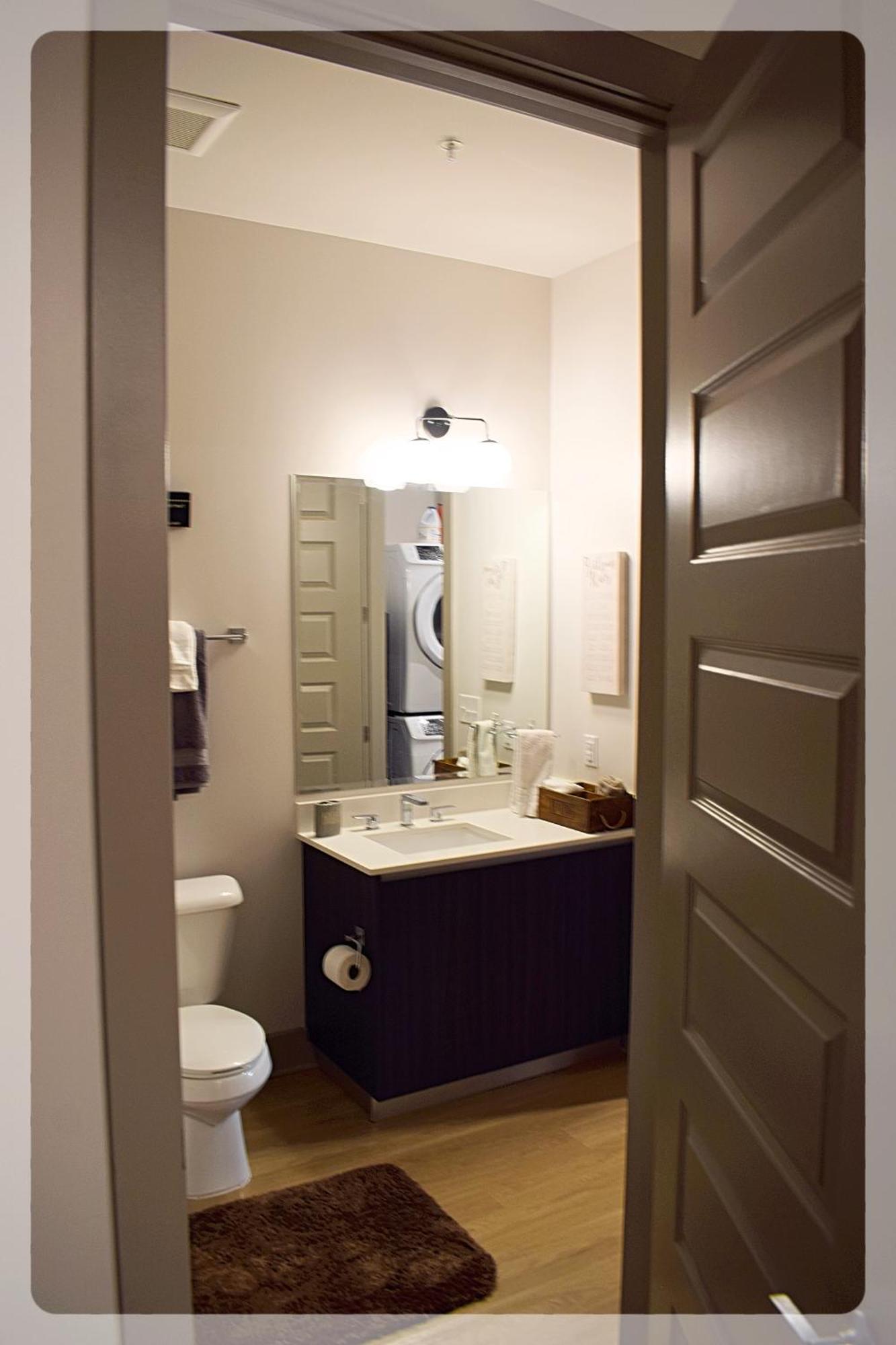 Apartment Lux At The Interlock