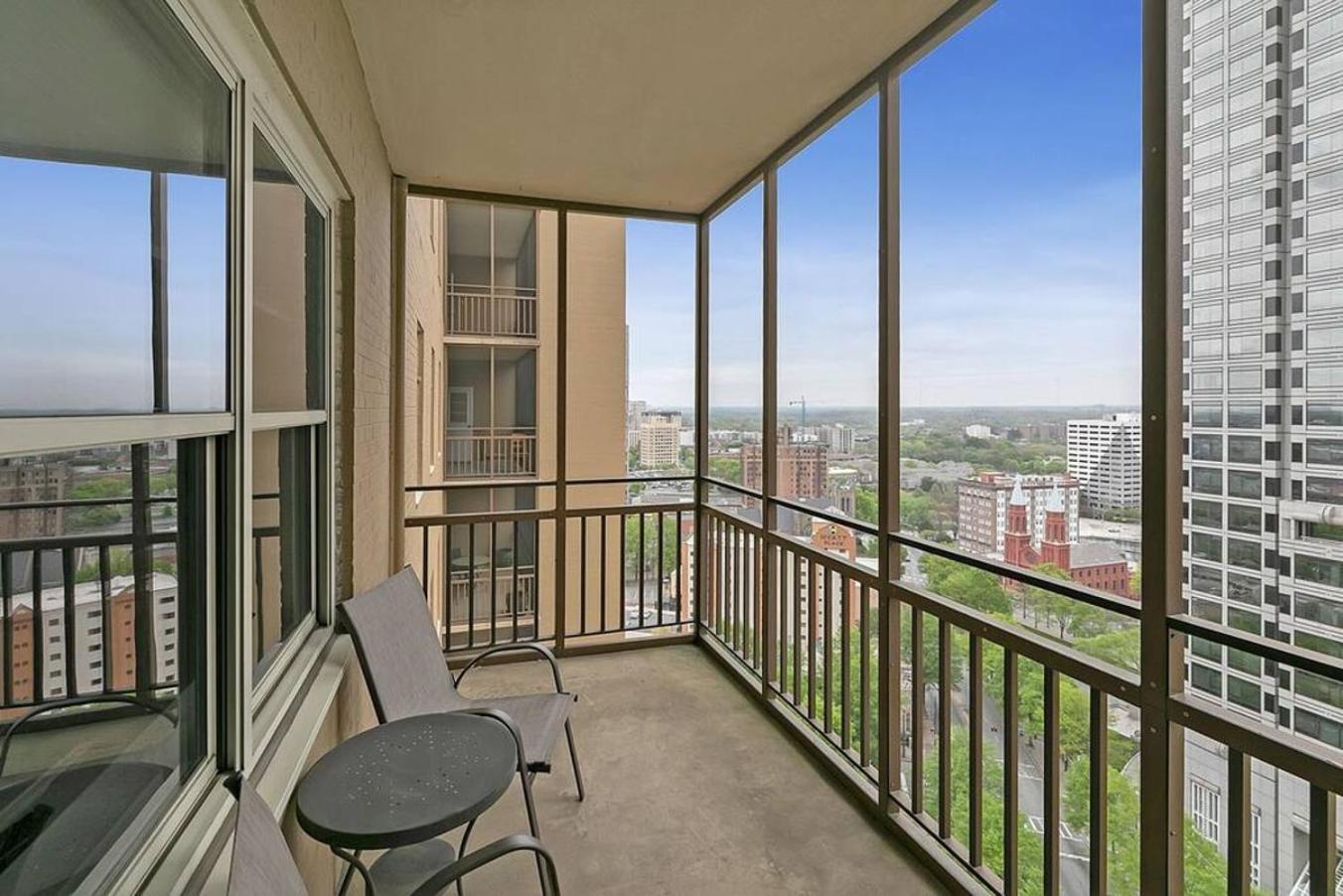 District Downtown Atl 1 Bedroom Atlanta