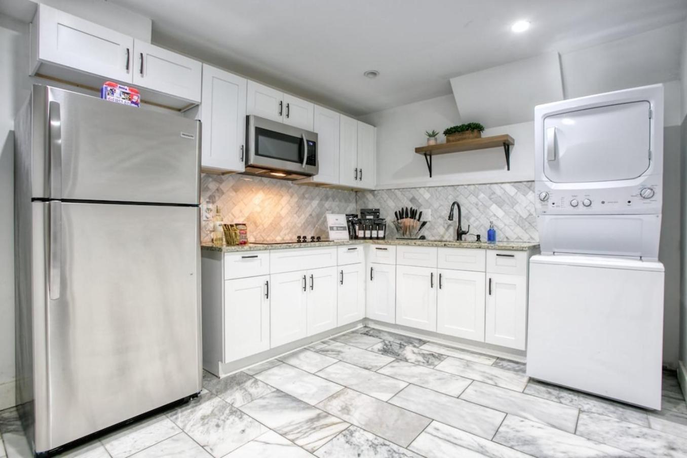 Buckhead Atlchateaumessage Now For Summer Speci Holiday home